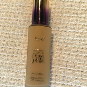 Light weight , natural finish foundation